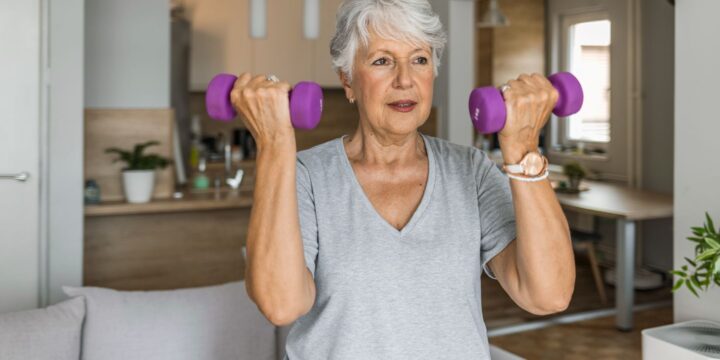 Lifting Weights Linked With Living Longer