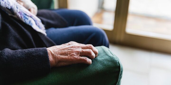New Study Finds That Almost Half of Older Adults Die With a Dementia Diagnosis