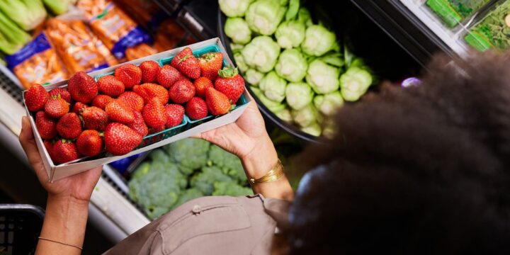 ‘Dirty Dozen’ List Highlights Produce With Most Pesticides