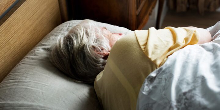 Excessive Daytime Naps May Be an Early Signal of Dementia
