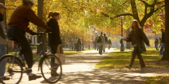 Health Officials Investigate Large Flu Outbreak at University of Michigan